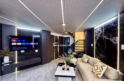 THÁI THỊNH - VĨNH HỒ - THỊNH QUANG: Nhà 5Tầng , ~50m2, 2 thoáng, VF3 đỗ cửa; Sẵn Ở Ngay